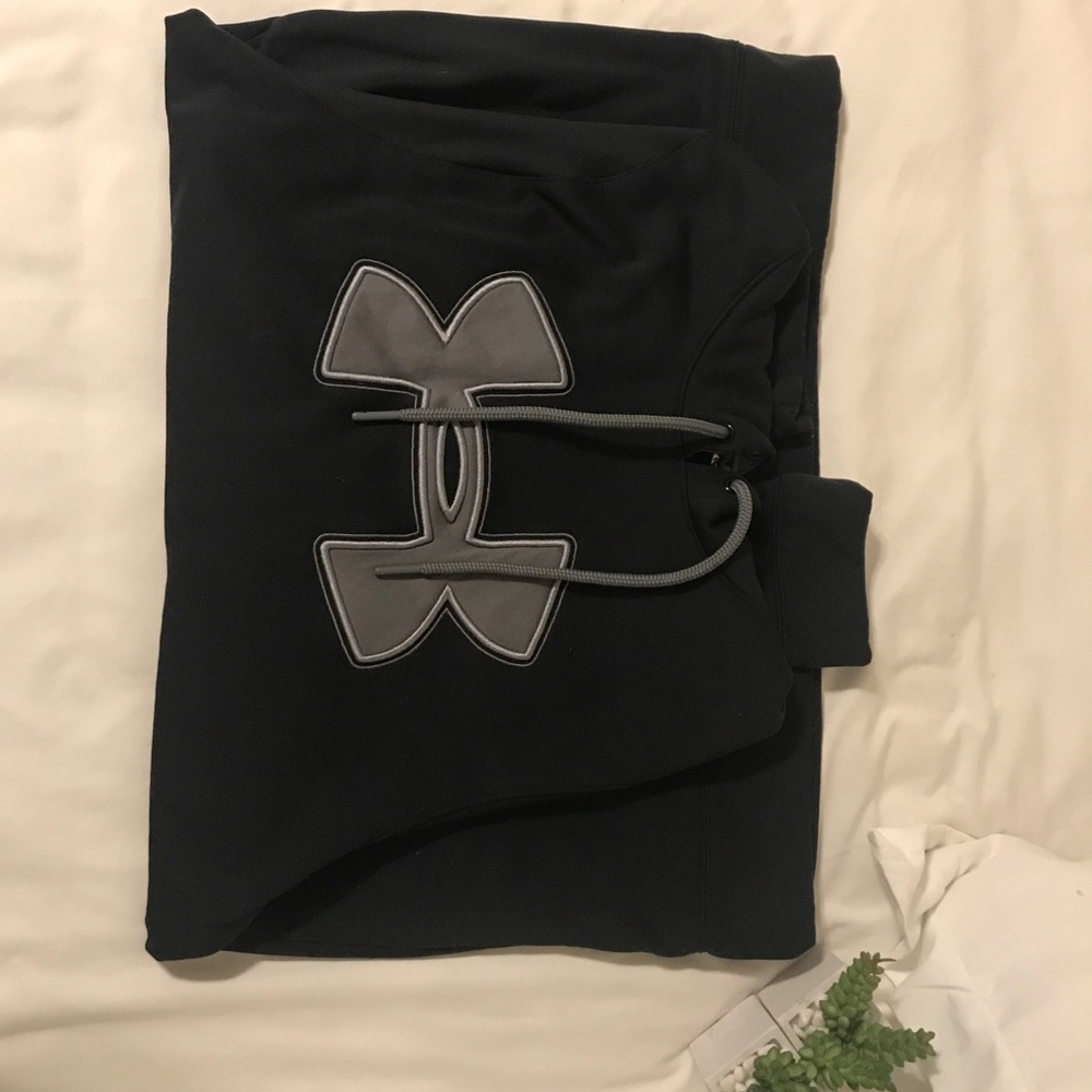 underarmor hoodie